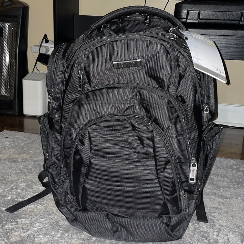 Brand New Kenneth Cole Reaction Bookbag